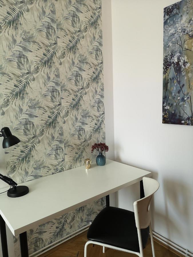 Family Quiet Corner 15 Min Old Town & Kazimierz By Homelike Krakow Exterior photo